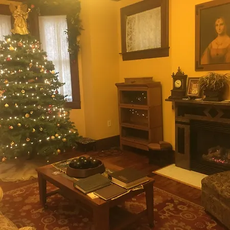 Bayberry House Bed And Breakfast-3